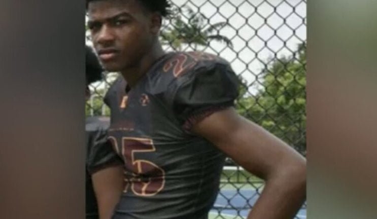High School Football Player Dies In Police Custody After Car Chase in Florida
