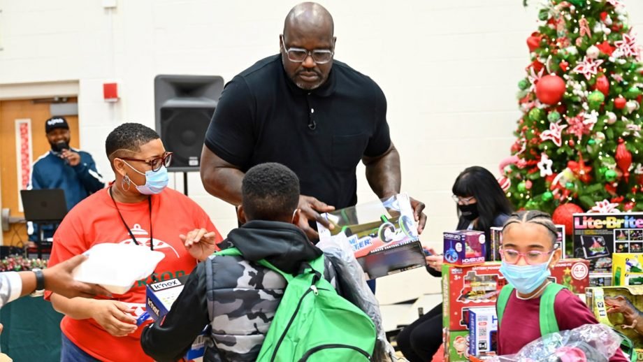 Shaq-a-Claus Arrives in Georgia and Gifts 500 Children with Christmas Presents and Toys
